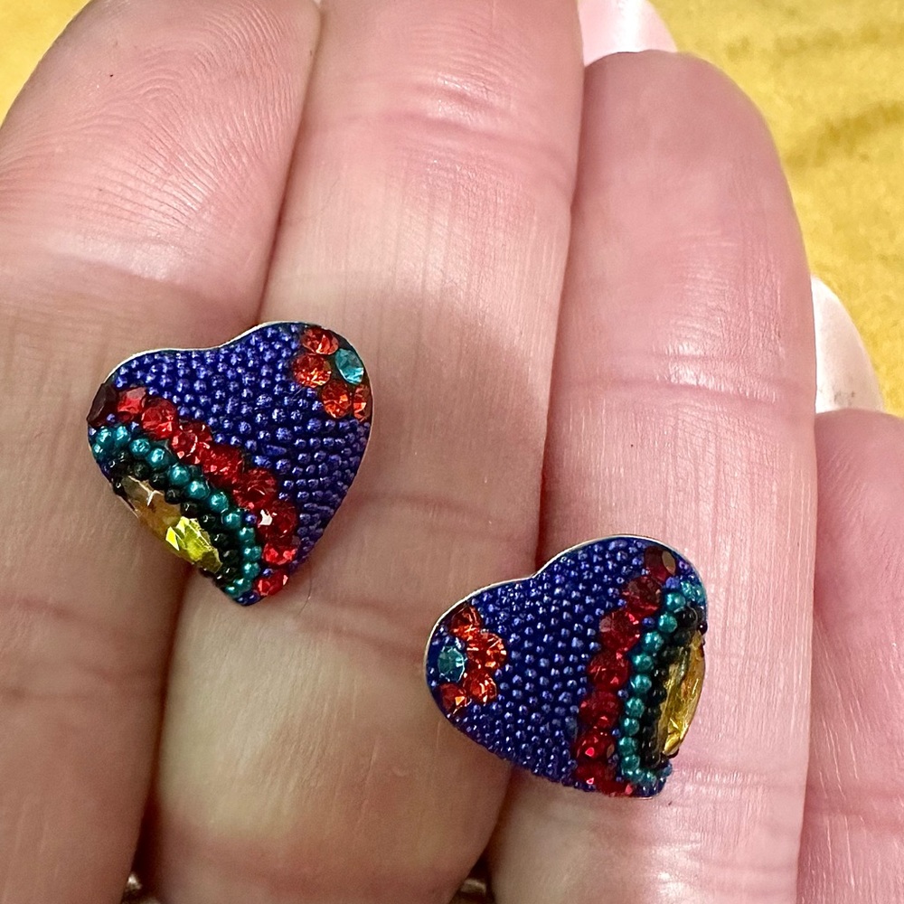 Beautiful UNIQUE sterling silver earrings with stone. Artisan made
